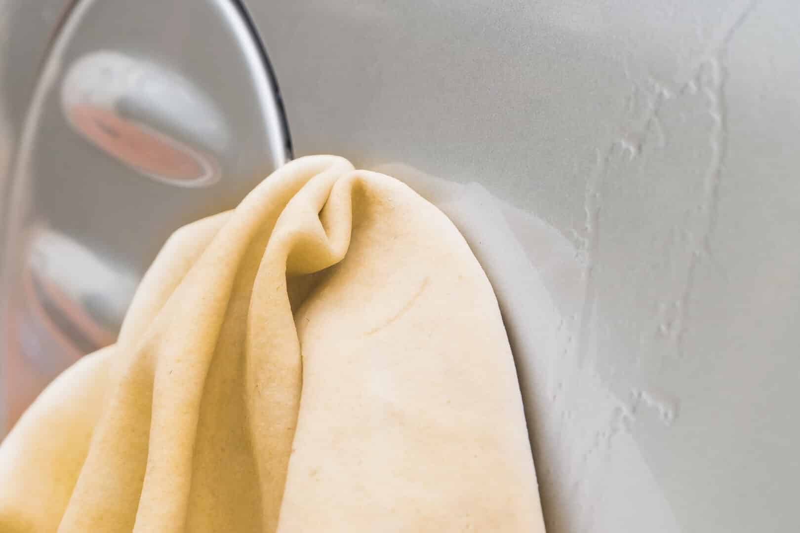 Chamois Cloth: Uses, Benefits & Care | Simoniz
